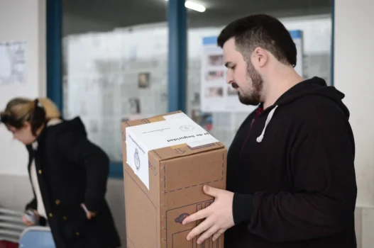 elecciones-urnas-1jpg
