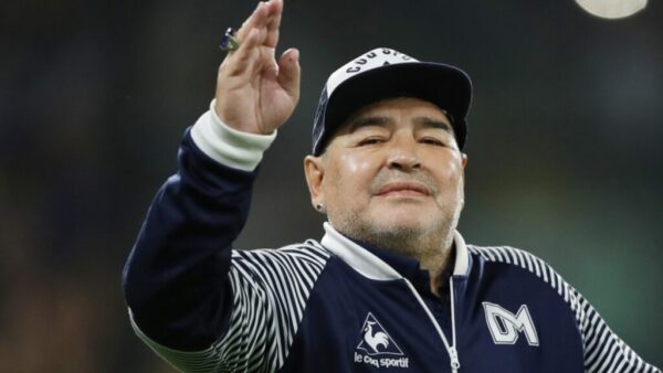 foto-muerte-maradona-095931-1024x576