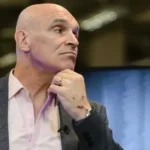JOSÉ LUIS ESPERT CRITICÓ A AXEL KICILLOF:»EN LA PROVINCIA HACE FALTA MOTOSIERRA Y HACHA»