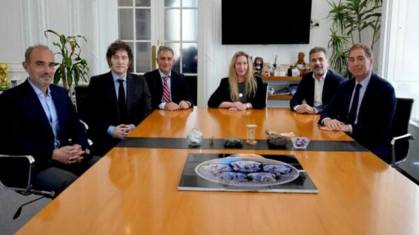 karina-milei-se-reunio-con-cristian-ritondo-y-diego-santilli-20250410-2001854